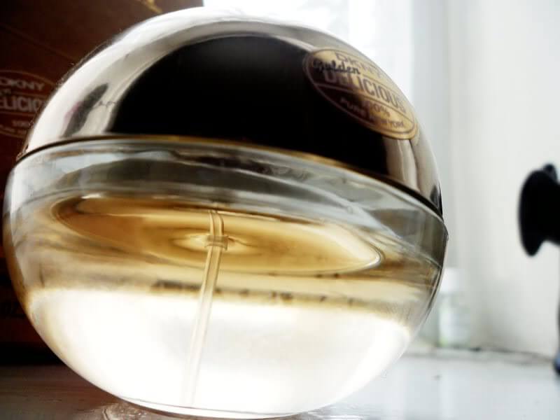 DKNY,Be Delicious,Golden Apple